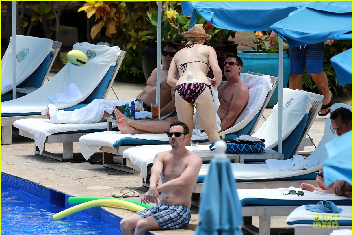 Megan Hilty: Bikini Cuddling in Hawaii! megan hilty cuddling with shirtless...
