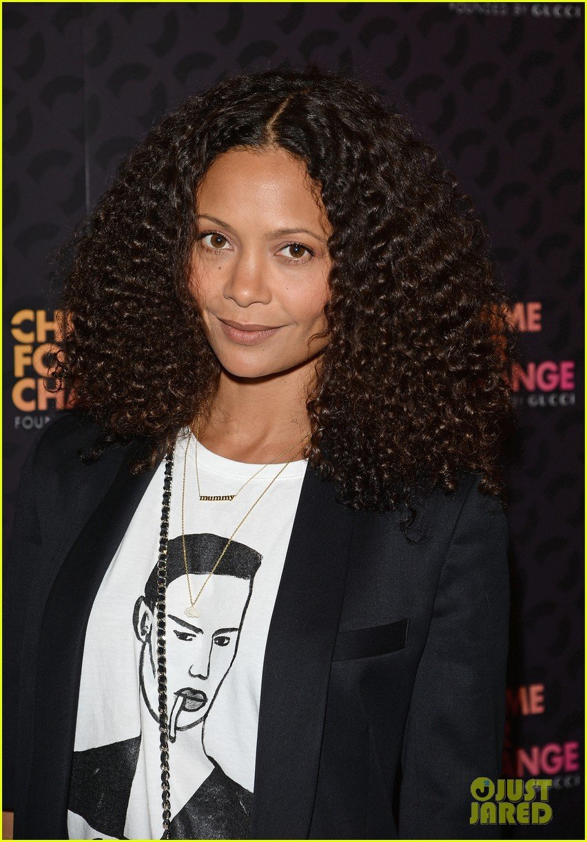 Zoe Saldana Natural Hair