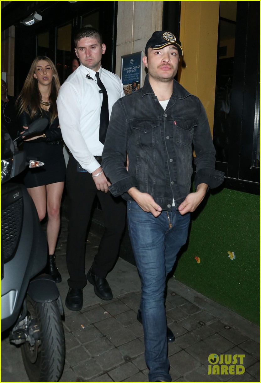 Ed Westwick: Cirque du Soir Nightclub Exit: Photo 2894290 | Ed Westwick