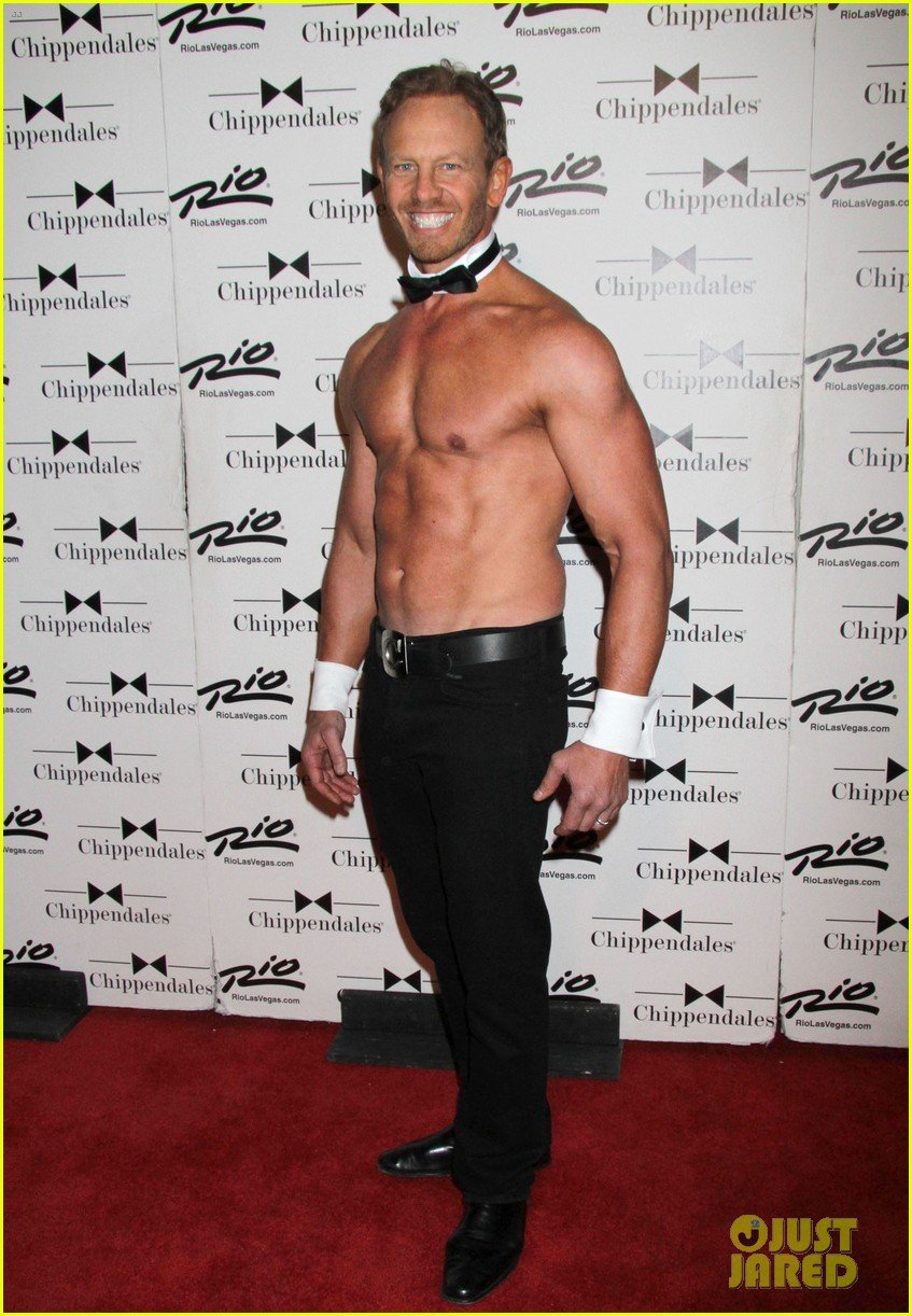 Ian Ziering: Shirtless Chippendales Debut!