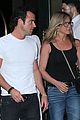 jennifer aniston justin theroux dinner date with moms 04