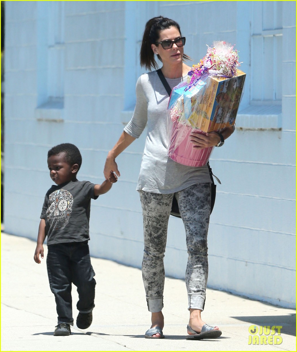 Sandra Bullock's 'Gravity' Director Filming Was Very Intense Photo