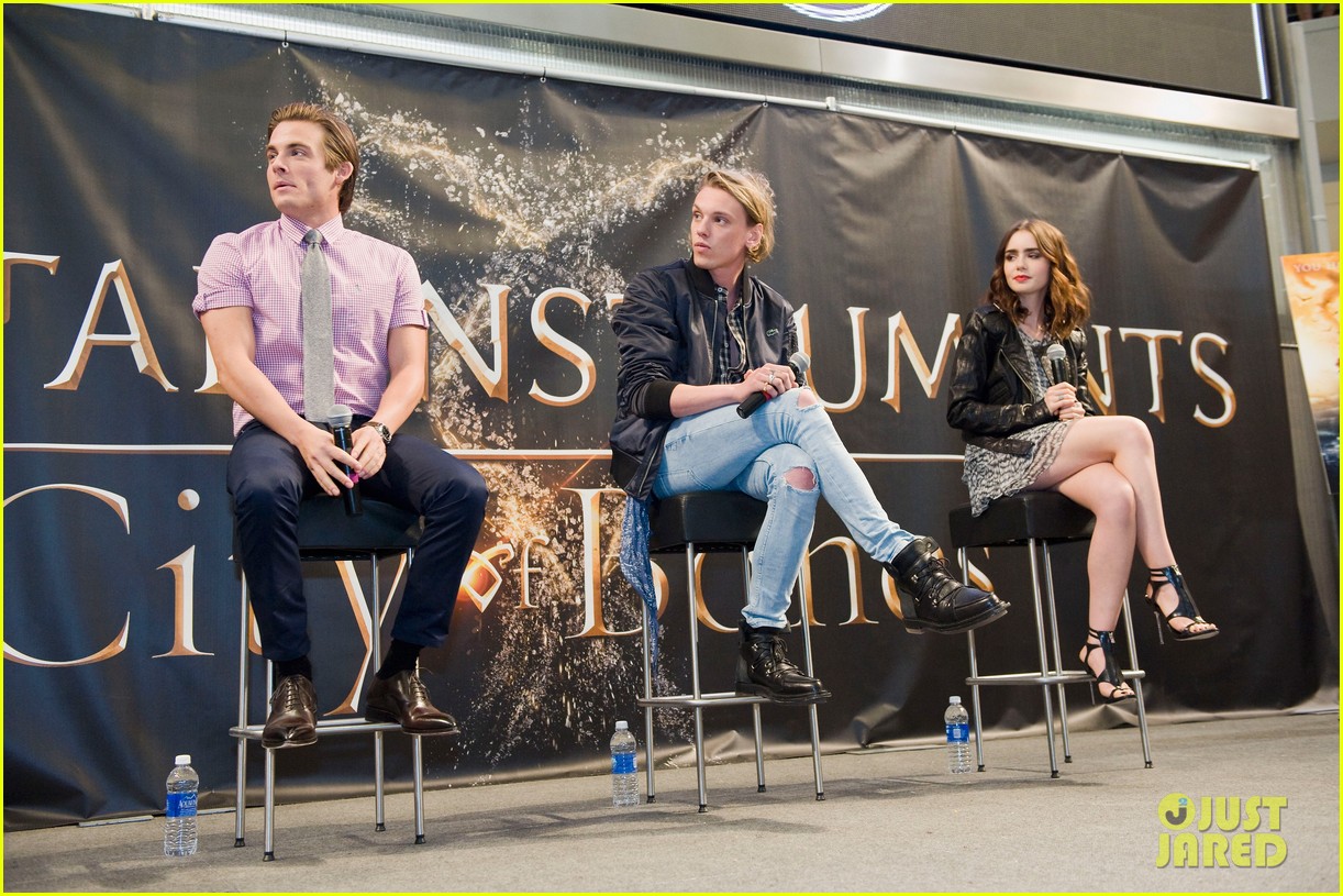 Lily Collins & Jamie Campbell Bower 'Mortal Instruments' Meet & Greet