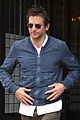 bradley cooper gerard butler talks matching wimbledon outfits 04