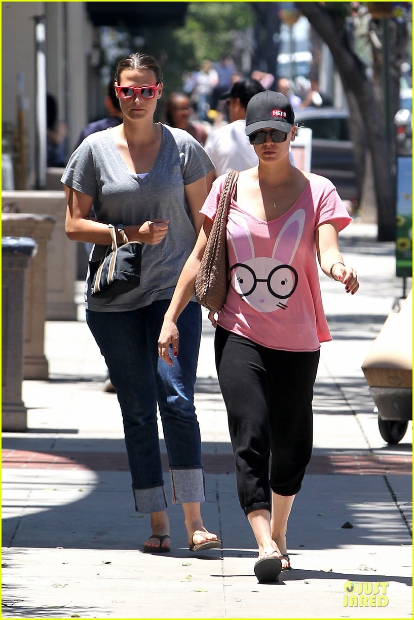 Photo kaley cuoco pink bunny babe on the thirty 13 Photo 2906159 Just Jared Entertainment News