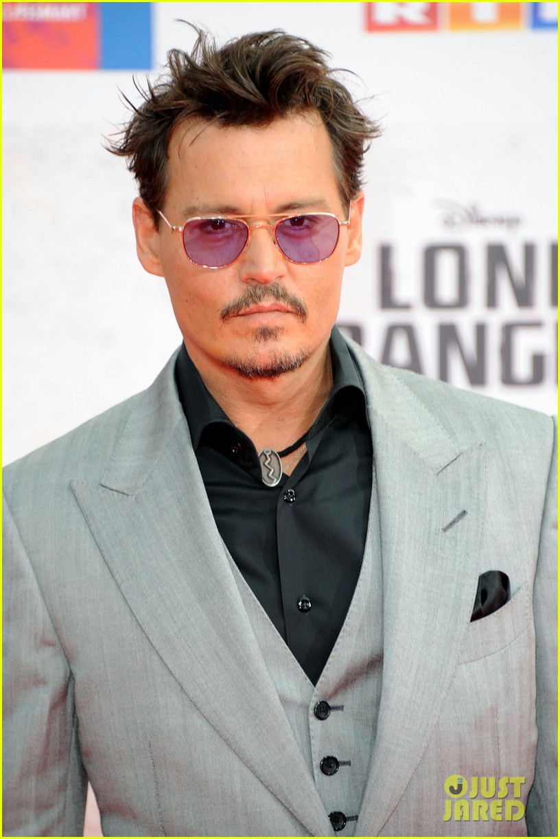 Photo: johnny depp armie hammer lone ranger berlin premiere 08 | Photo