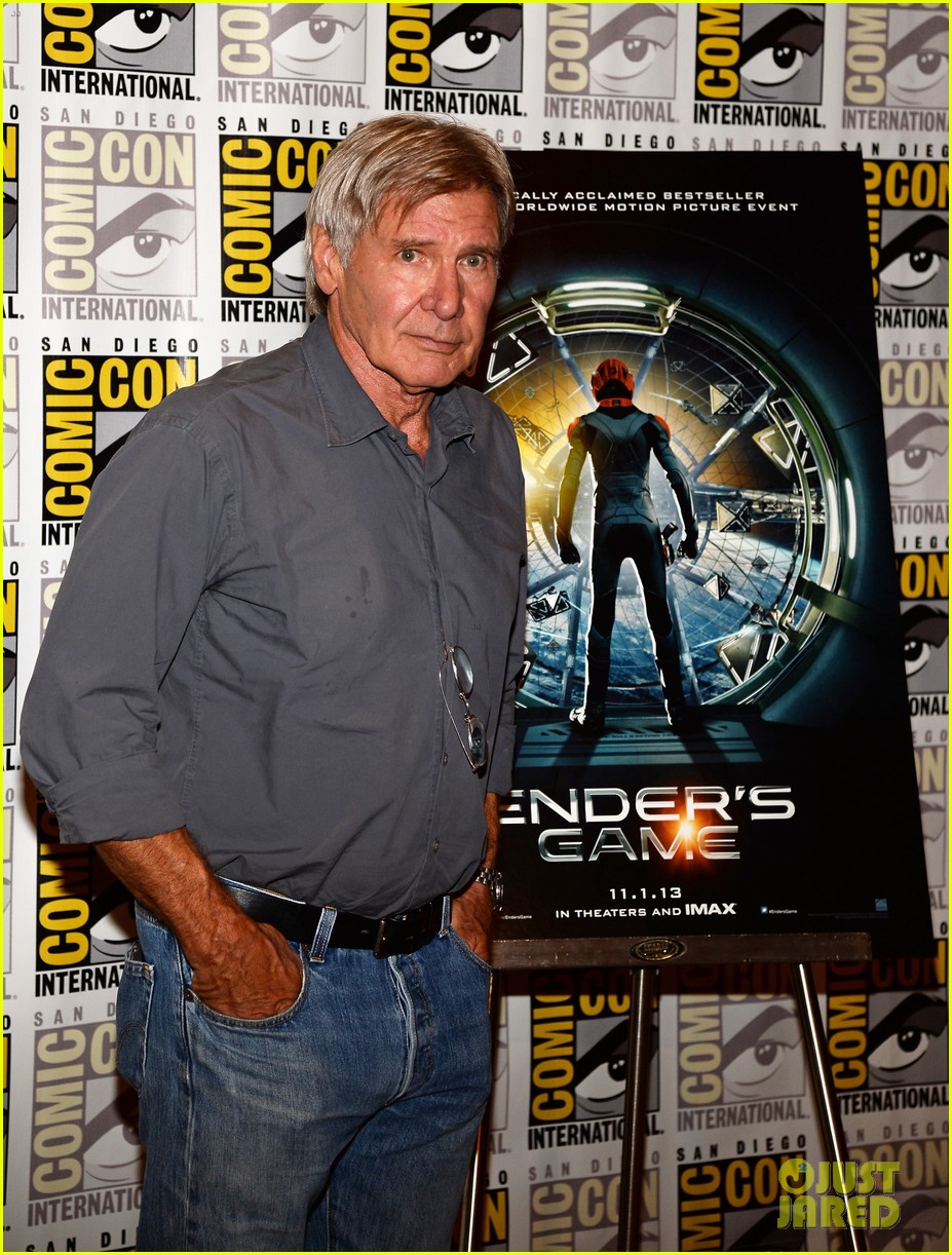 Hailee Steinfeld & Harrison Ford: 'Ender's Game' at Comic-Con!: Photo ...