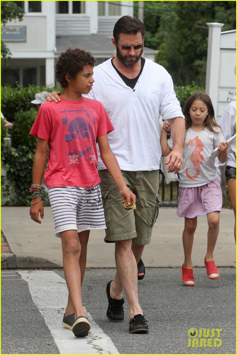 Hugh Jackman Hangs with Family, 'Wolverine' Hits Theaters!: Photo