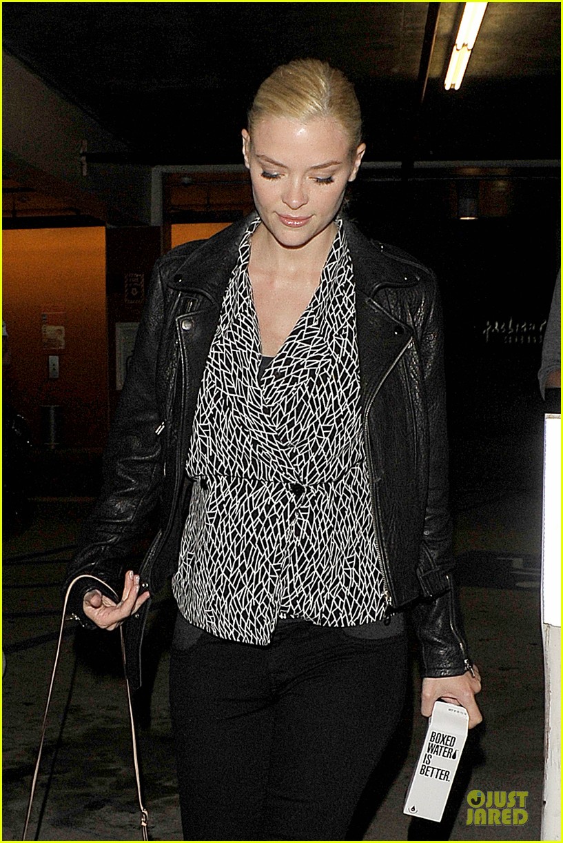 Jaime King & Kyle Newman 'KickAss 2' Movie Date! Photo 2918158(02)