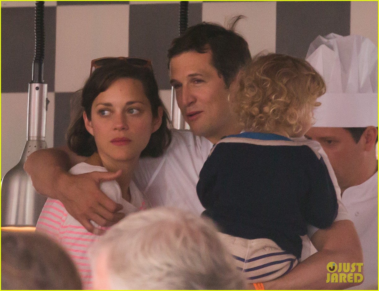 Marion Cotillard & Guillaume Monaco Jumping Show with Marcel