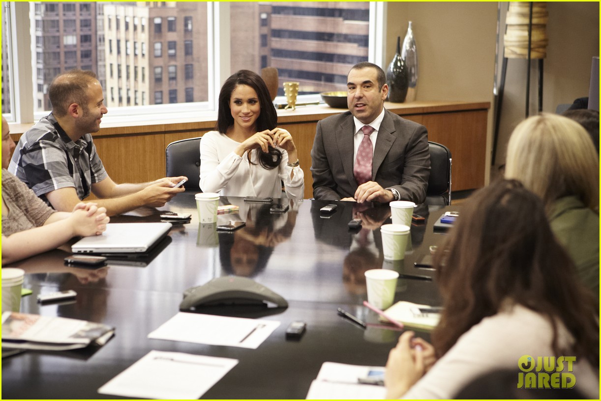 suits season 3 10 things to know from just jared set visit 112907963