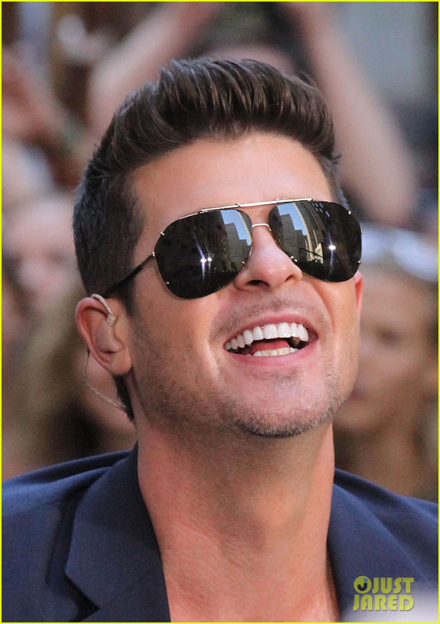 Robin Thicke Addresses 'Blurred Lines' Controversy on 'Today': Photo 2920108 | Robin Thicke