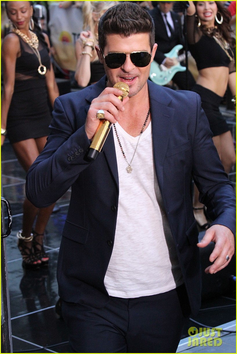 Robin Thicke Addresses 'Blurred Lines' Controversy on 'Today' Photo 2920109 Robin Thicke