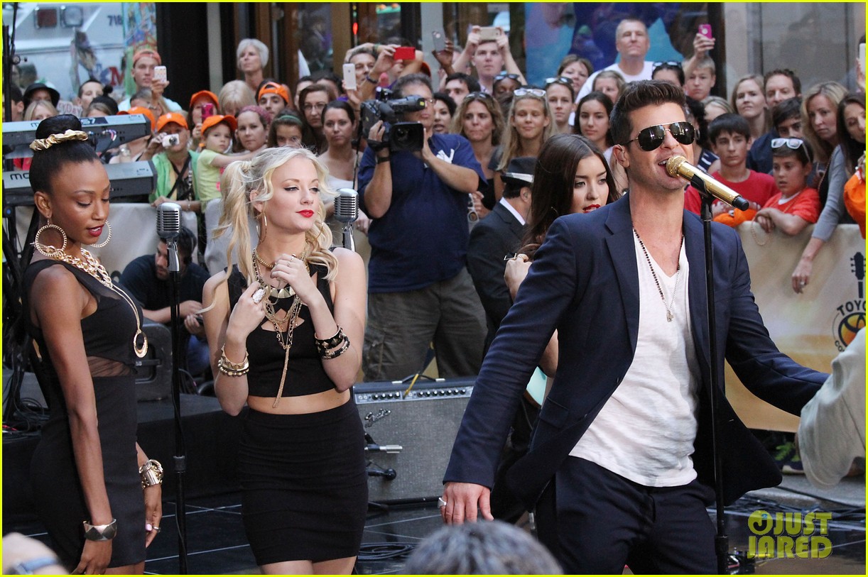 Robin Thicke Addresses 'Blurred Lines' Controversy on 'Today' Photo 2920117 Robin Thicke