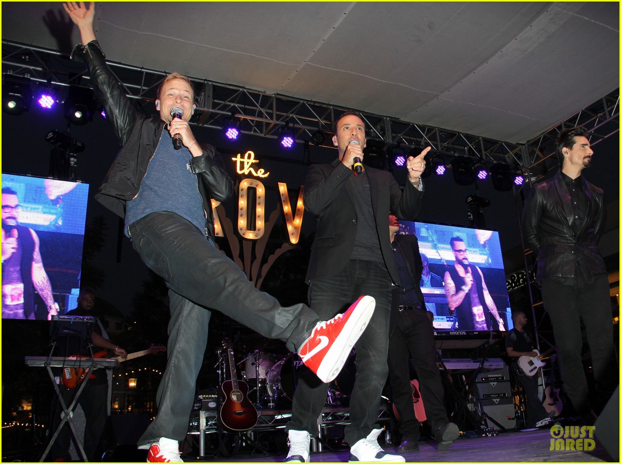 Backstreet Boys The Grove Concert Watch Now! Photo 2922782 AJ