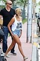 beyonce flaunts new haircut at lunch with jay z blue ivy 01