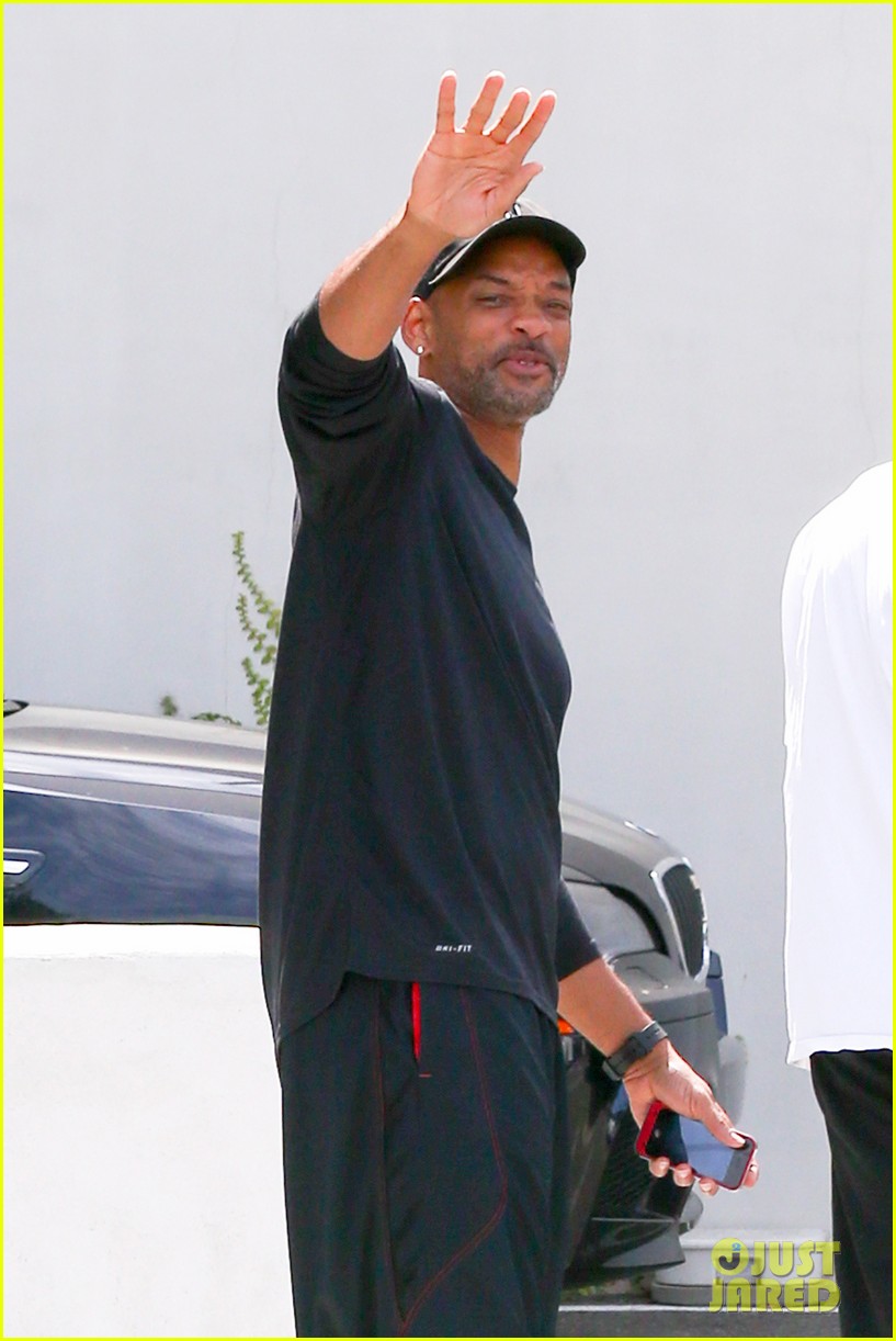 Justin Bieber Hangs with His 'Uncle' Will Smith! Photo 2933078