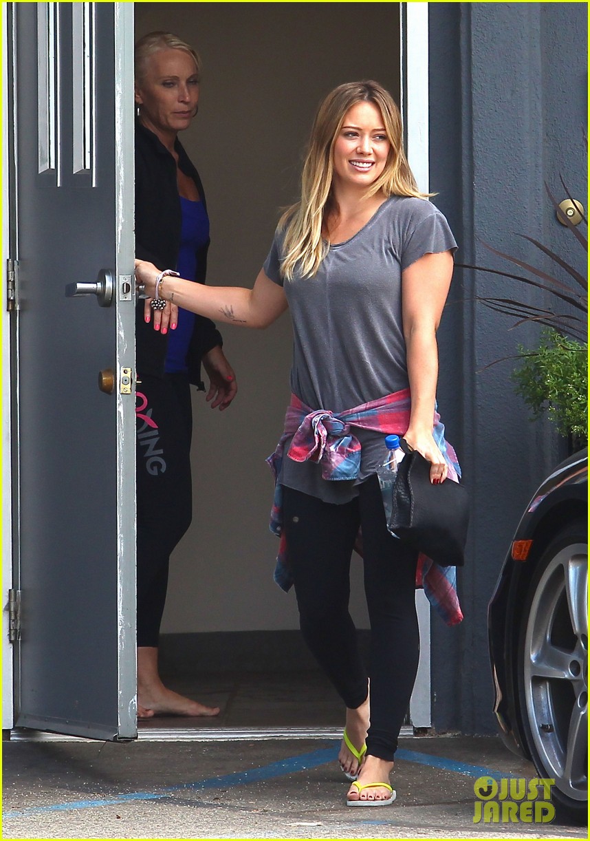 Hilary Duff & Mike Comrie Park Day with Luca! Photo 2939411