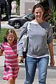jennifer garner violet start week with errands 02