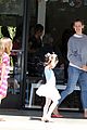 jennifer garner violet start week with errands 22