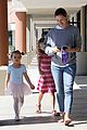 jennifer garner violet start week with errands 32