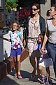 jennifer garner kids pick up pizza for dinner 09