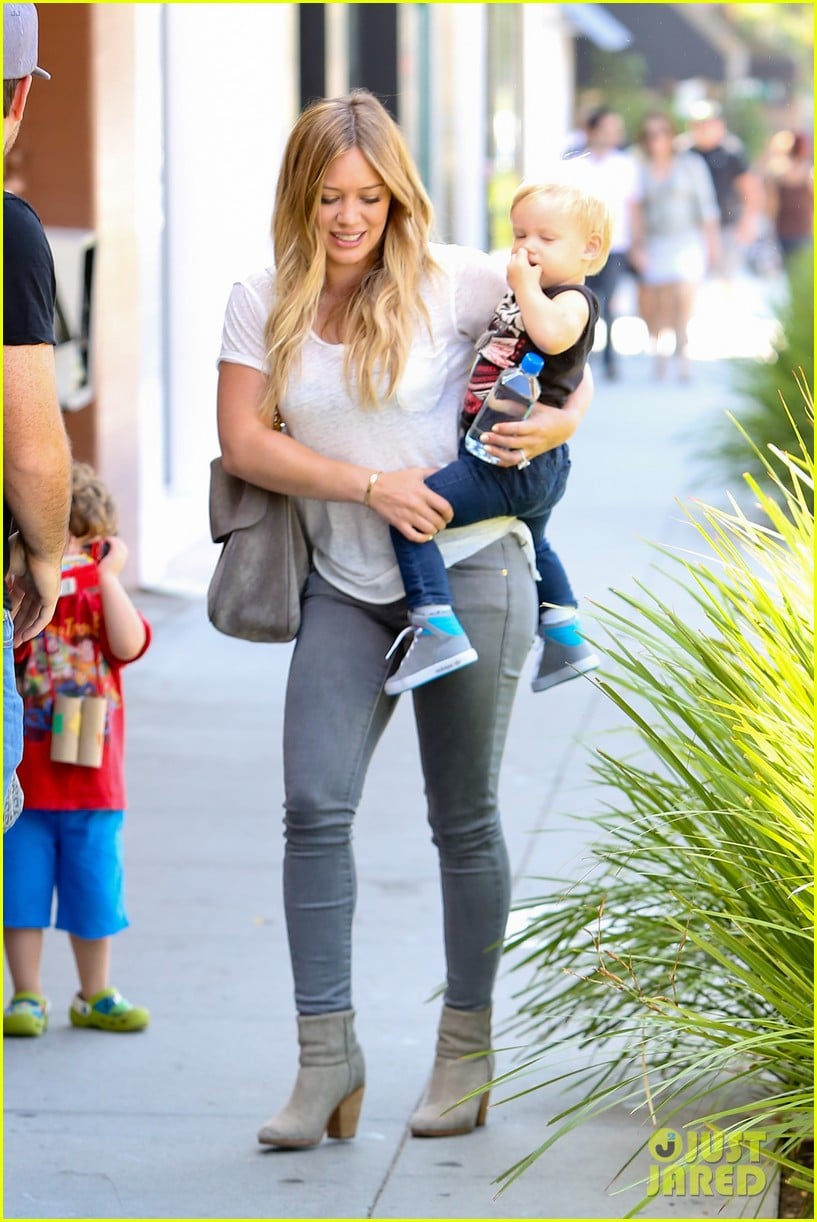 Hilary Duff & Mike Comrie We Definitely Want More Kids! Photo 2932576