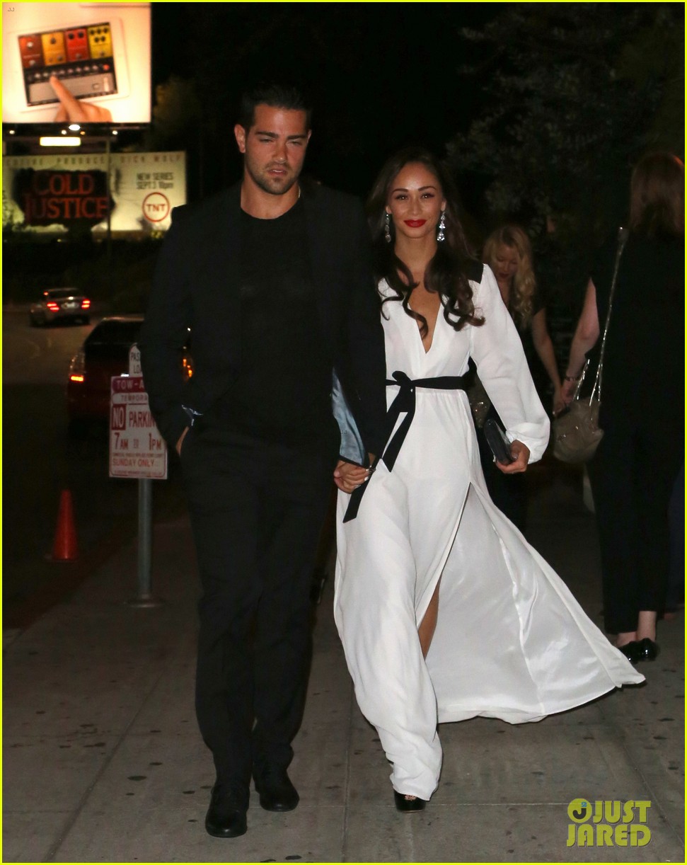 Jesse Metcalfe & Cara Santana We Took the Time to Get to Know Each(02)
