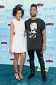 miguel teen choice awards 2013 nazanin mandi 03