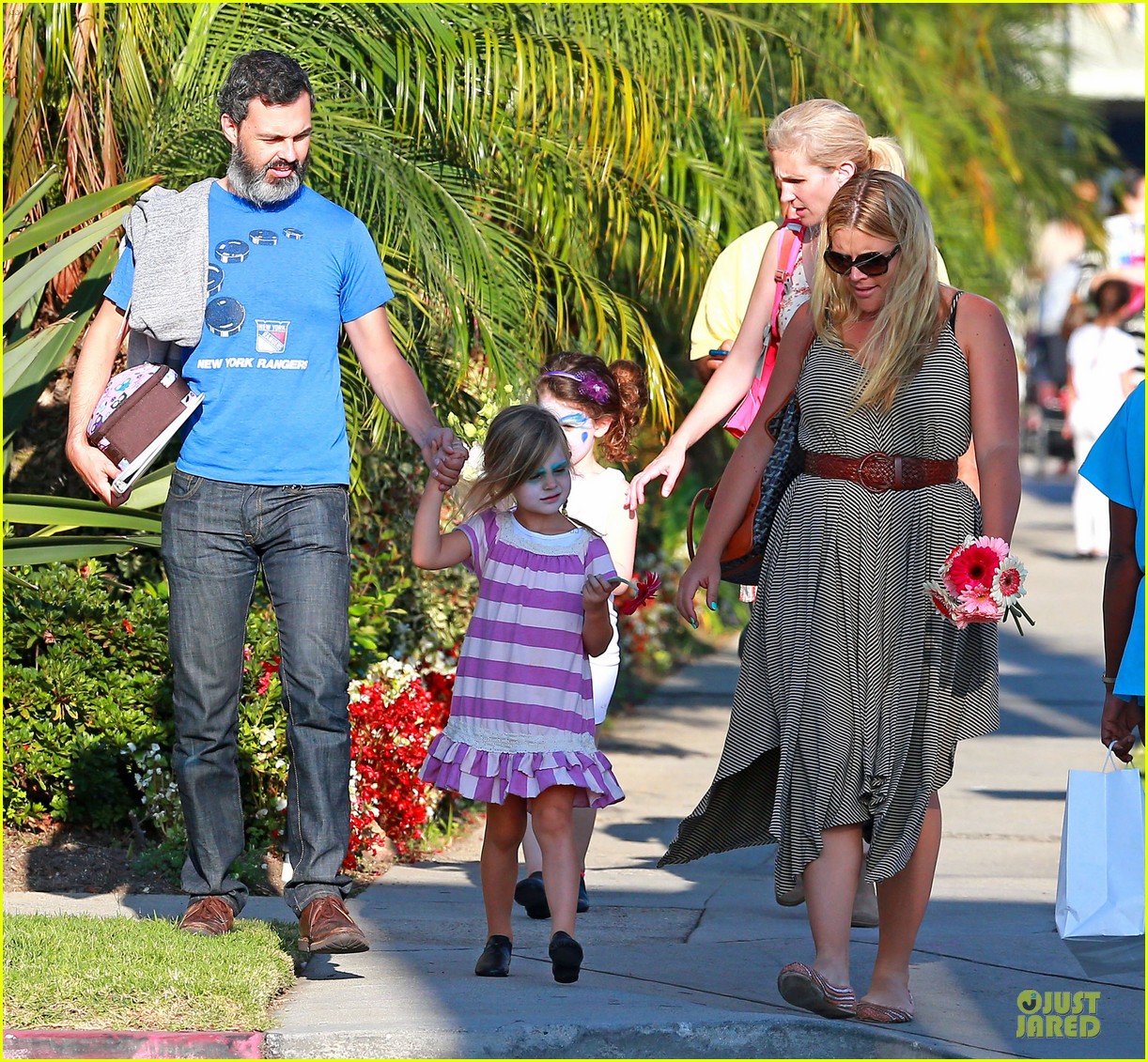 Busy Philipps Happy Belated Birthday Birdie! Photo 2931676 Busy(02)