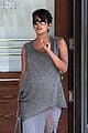 pregnant halle berry eats for two at madeos 06