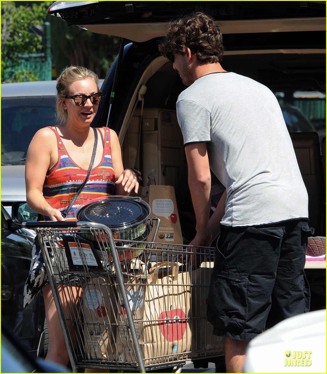 Photo kaley cuoco ryan sweeting marmalade cafe breakfast 22 Photo