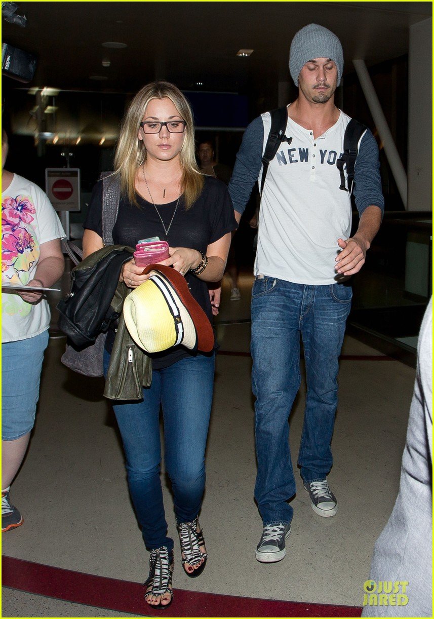 kaley cuoco ryan sweeting depart lax airport together 012945910