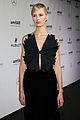 karolina kurkova juliette lewis amfar milano gala 2013 02