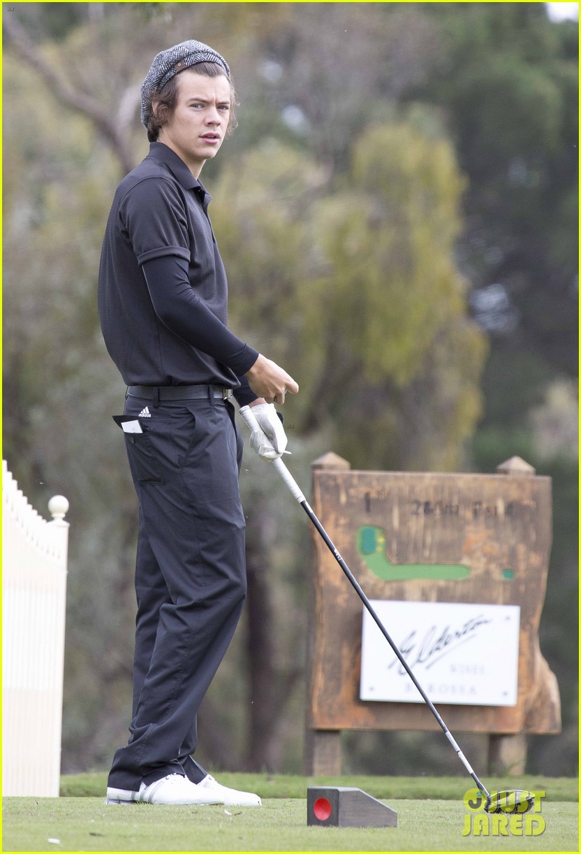 Harry Styles & Niall Horan Barossa Valley Golf Club Duo! Photo