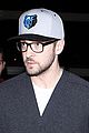 justin timberlake supports memphis grizzlies at lax airport 04