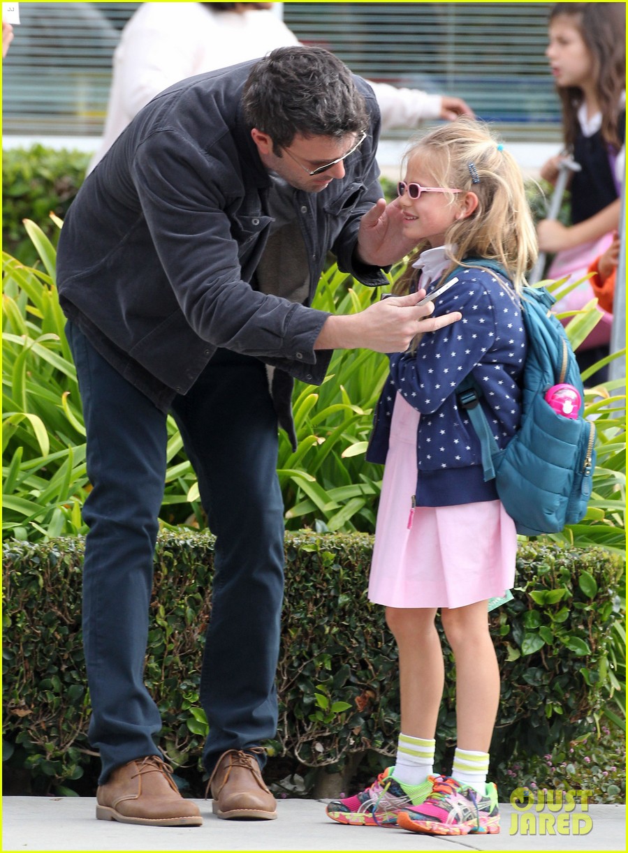 Ben Affleck: Not Practicing Batman Voice Just Yet!: Photo 2977956 | Ben