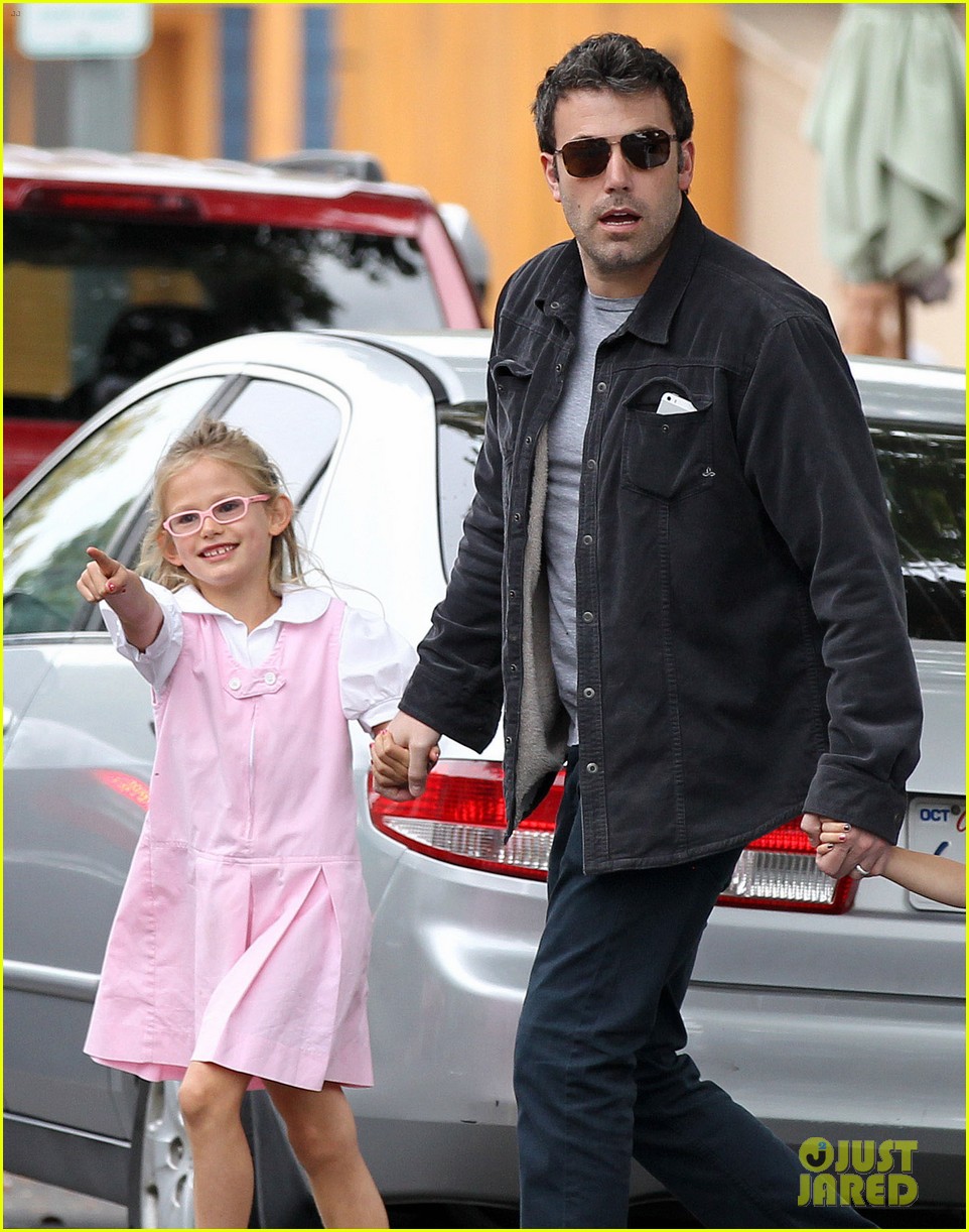 Ben Affleck: Not Practicing Batman Voice Just Yet!: Photo 2977966 | Ben