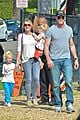 eric dane rebecca gayheart mr bones pumpkin patch visit 01