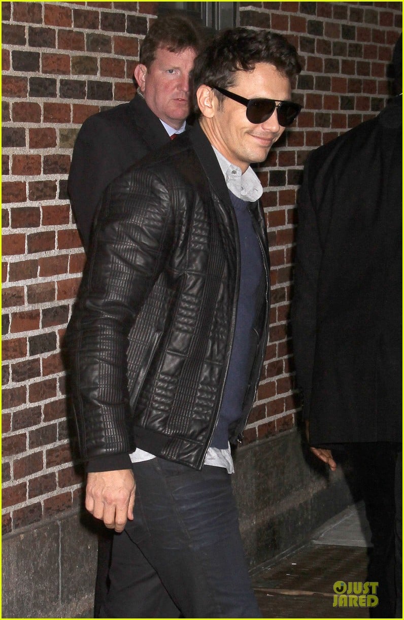 James Franco Such a Fan of 'The Voice'! Photo 2972202 James Franco