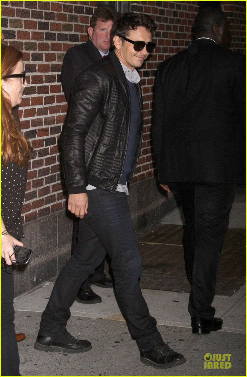 James Franco Such a Fan of 'The Voice'! Photo 2972203 James Franco