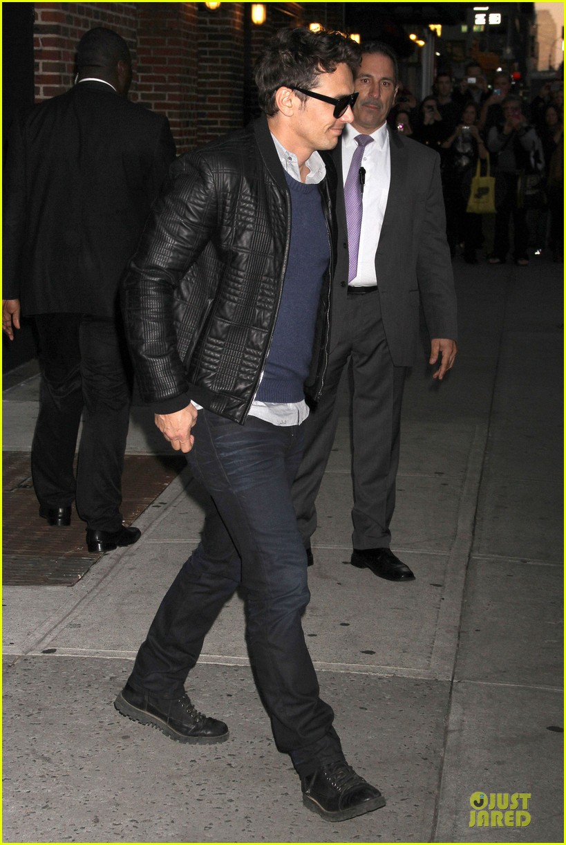 James Franco Such a Fan of 'The Voice'! Photo 2972204 James Franco