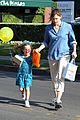 jennifer garner brentwood birthday party with seraphina 03
