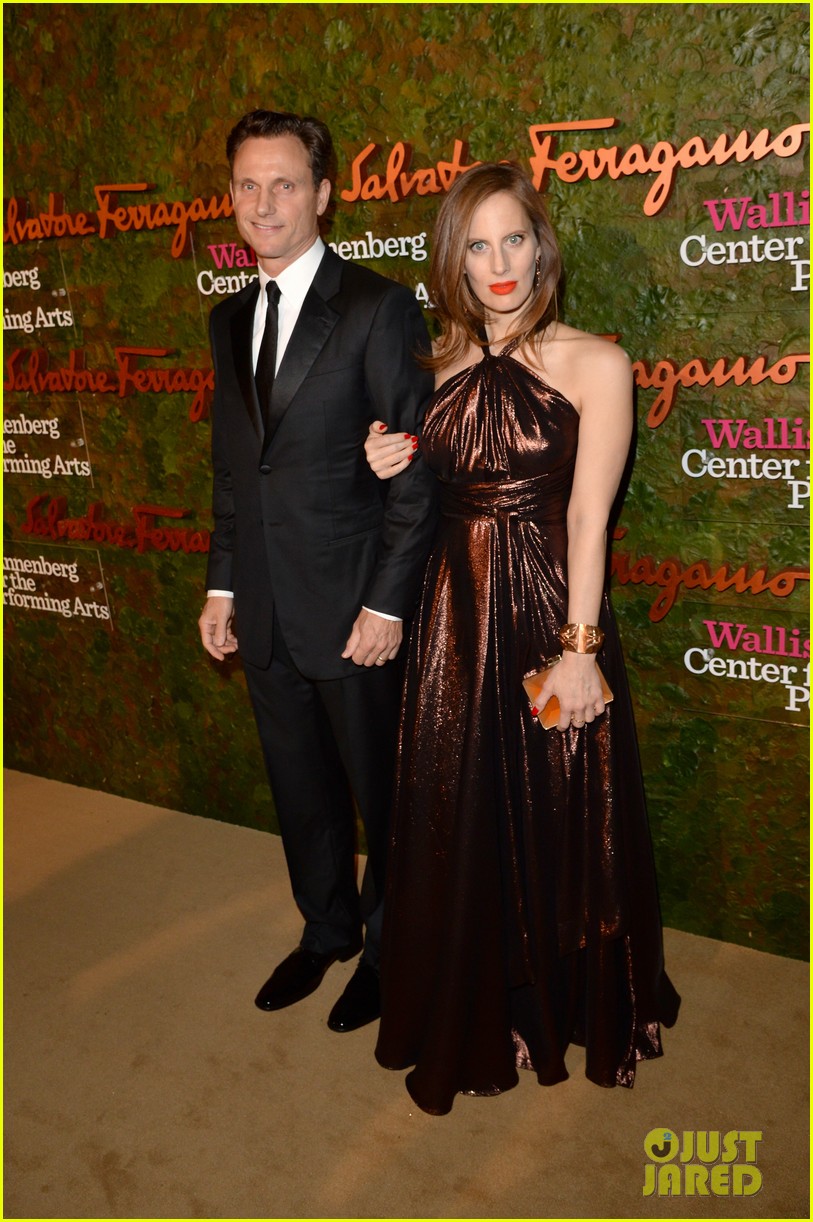 Evangeline Lilly & Courteney Cox: Annenberg Center Gala 2013!: Photo