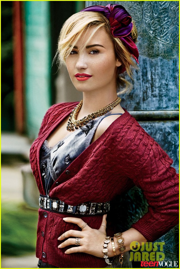 Demi Lovato Covers 'Teen Vogue' November 2013: Photo 2965367 | Demi