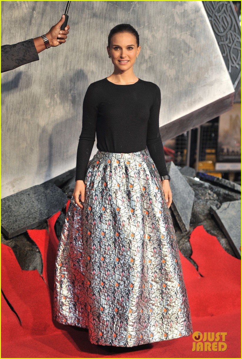 Natalie Portman: 'Thor: The Dark World' Premiere in London!: Photo