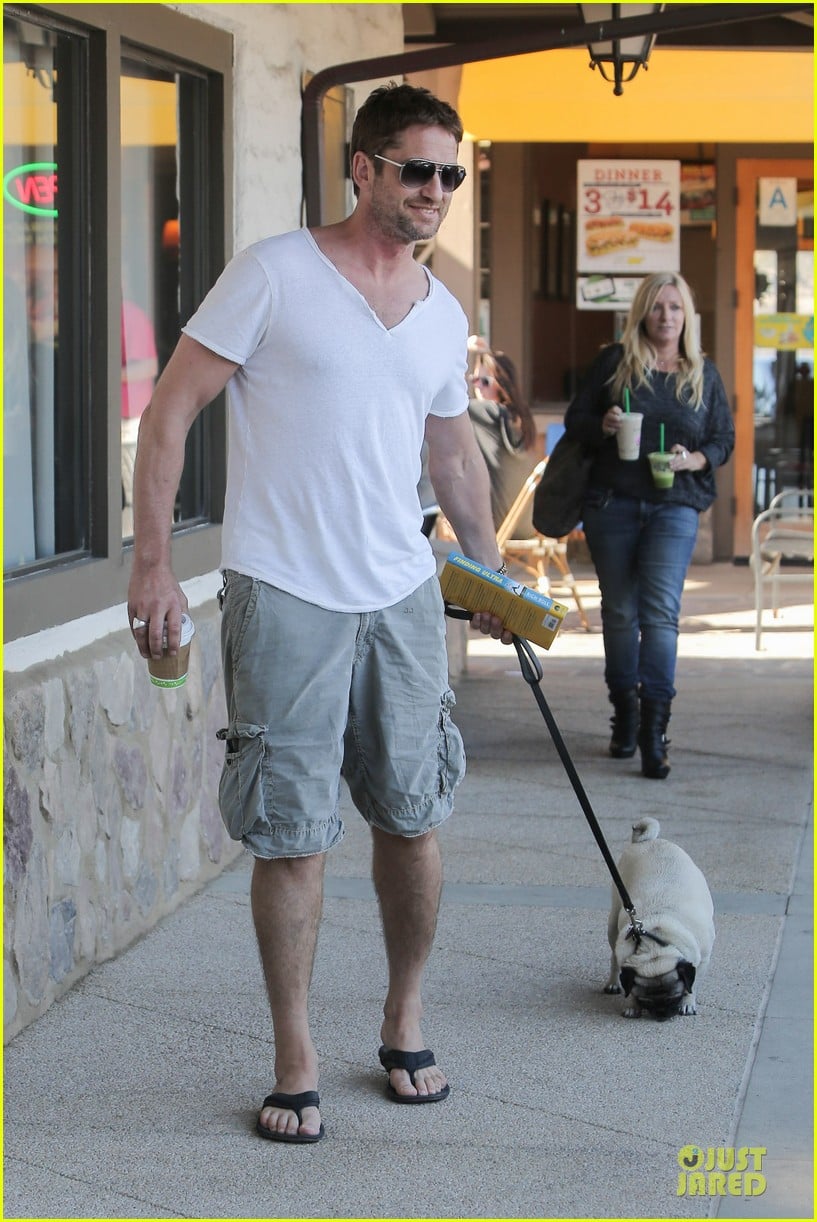 Gerard Butler: I Feel Comfortable in a Suit!: Photo 2989286 | Gerard ...