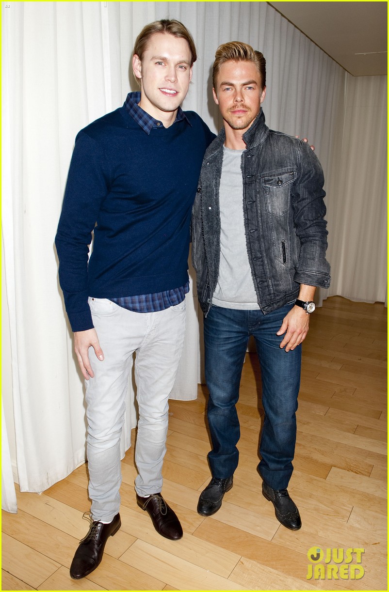 Darren Criss & Michael B. Jordan: Blue Jeans Go Green Party!: Photo