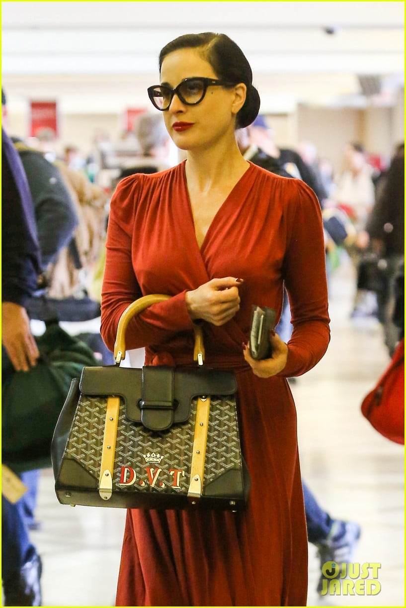 Dita Von Teese Announces Meet & Greet Later This Month! Photo 2992052 Dita Von Teese Photos