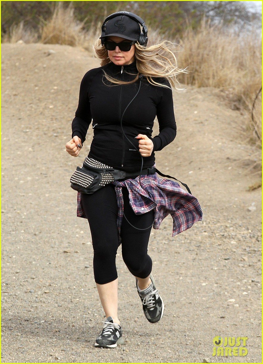 Fergie & Josh Duhamel We Sing Songs to Baby Axl! Photo 2999057